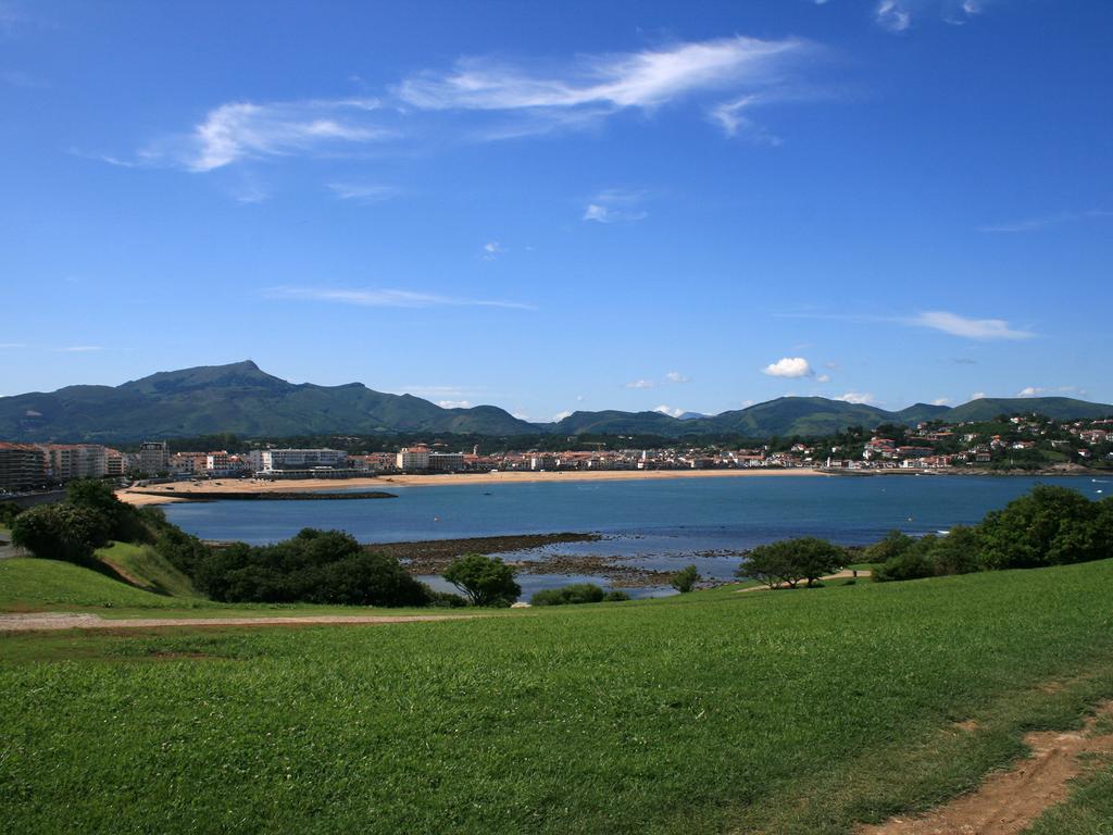 Hotel Les Almadies - Coeur De Ville Saint-Jean-de-Luz Zewnętrze zdjęcie